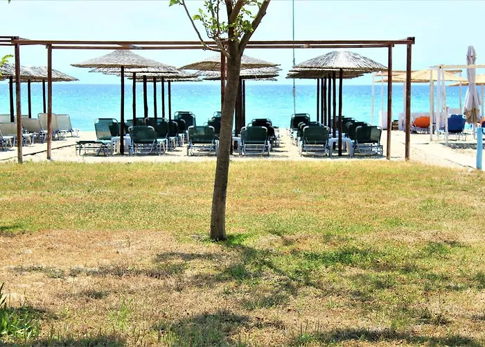 Seas The Moment * Nea Kallikrateia